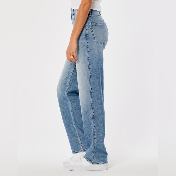 Hollister Ultra High Rise Dad Jean Size 25 - Picture 3 of 16